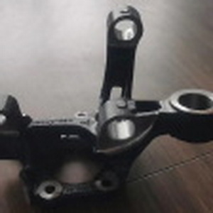 Rear steering knuckle Logo